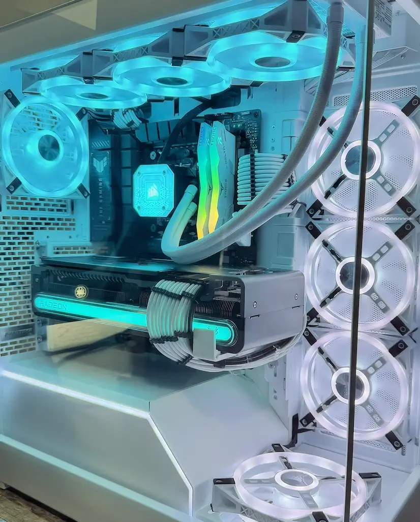 Montaje Gaming PC Phanteks Belvis de Jarama
